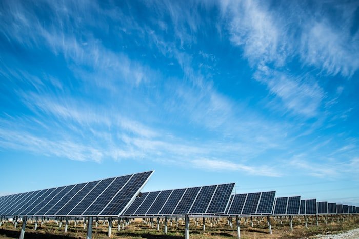 Choosing the Right O&M Model for Your Solar Plant